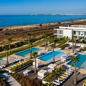 4* Отель Pestana South Premium